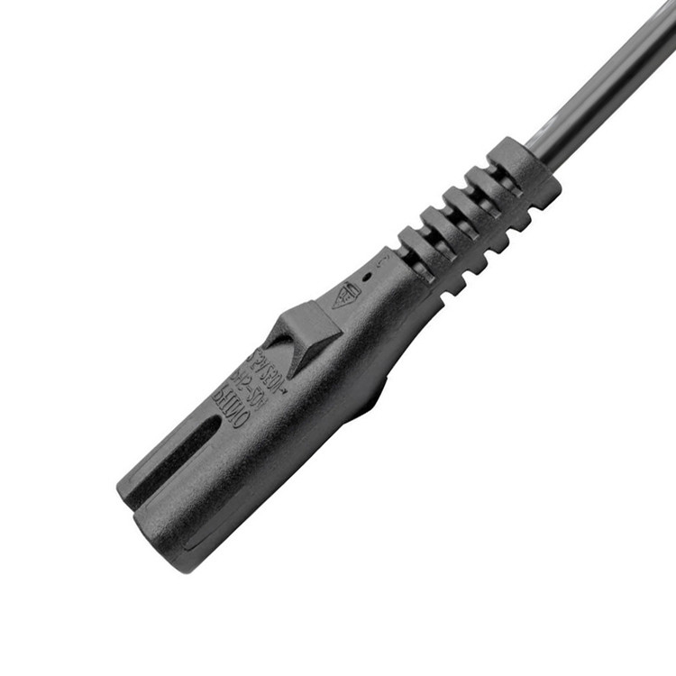 RY Rohs Καλώδιο ηλεκτρικής ενέργειας Bs1363 έως C7 2.5a 6 Ft 220v εσωτερικά