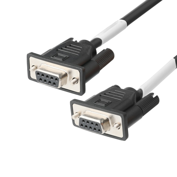 D-SUB-9Pin αρσενικός σύνδεσμος με τύπο συγκόλλησης, λευκό ελαστικό πυρήνα και νικελωμένο κέλυφος σε D-SUB-9Pin θηλυκό σύνδεσμο